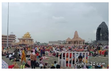 Kubereshwar Dham Sehore Stampede : कुबेरेश्वर धाम सीहोर में मची भगदड़ सात लोगो की मौत मुख्यमंत्री ने दिए जाँच के आदेश जानिए क्या है पूरी खबर 1 कुबेरेश्वर धाम सीहोर भगदड़